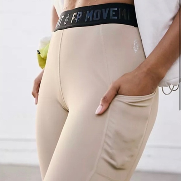 FP Movement Endurance Legging with Pockets Small - Picture 2 of 10